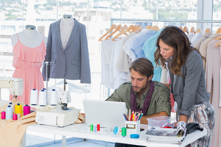 Cara Memulai Bisnis Baju dengan Desain Sendiri
